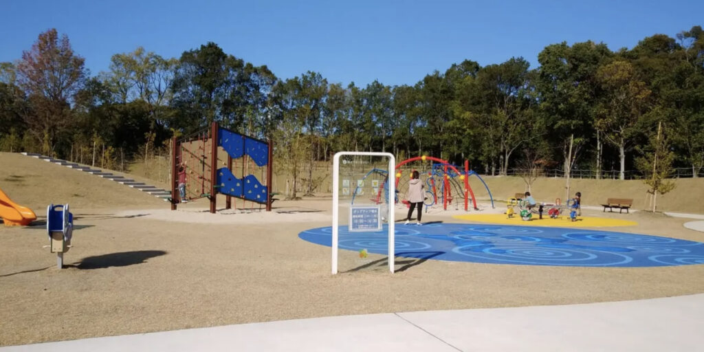 地域に親しまれる憩いの広場。