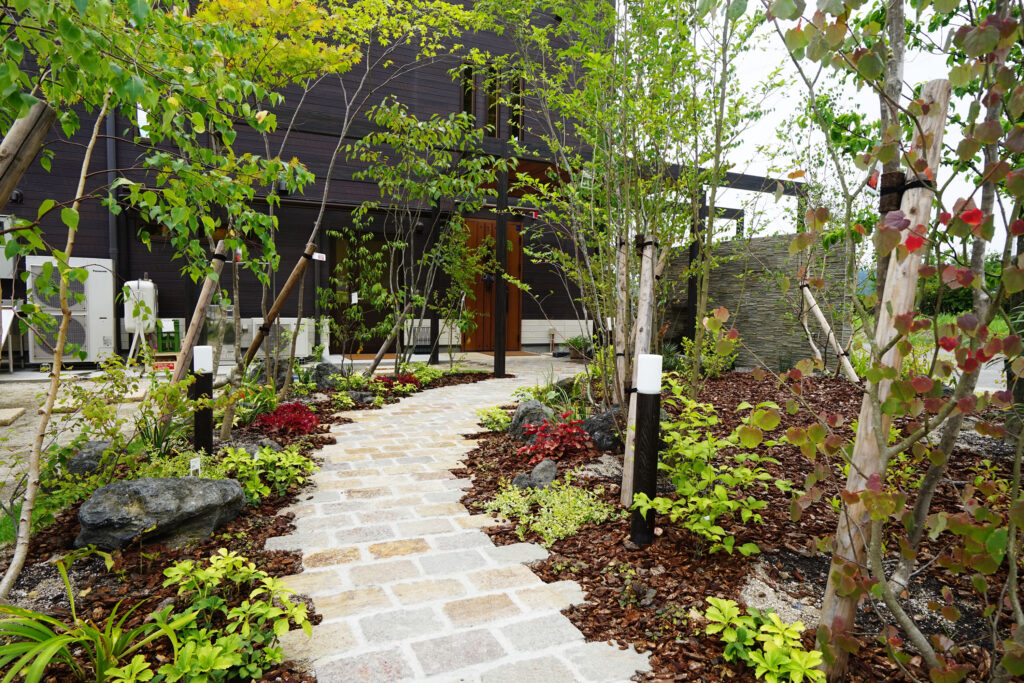 開放感とリゾート感あふれるカフェ。